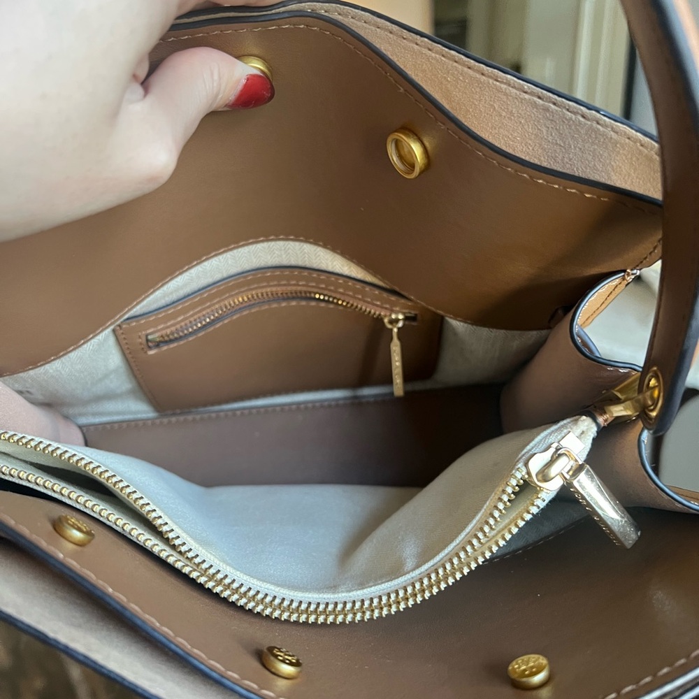 EUC Tory Burch Tan and Brown Lee Radziwill Small Double Bag Tiramisu Color - Picture 13 of 15